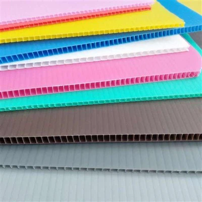 PP   Corrugated   Plastik  Dra   Corona  Tretman